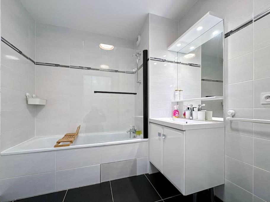 Le Cosy Villeneuve - Appartement Cosy Pour 6 A Disneyland Paris מראה חיצוני תמונה